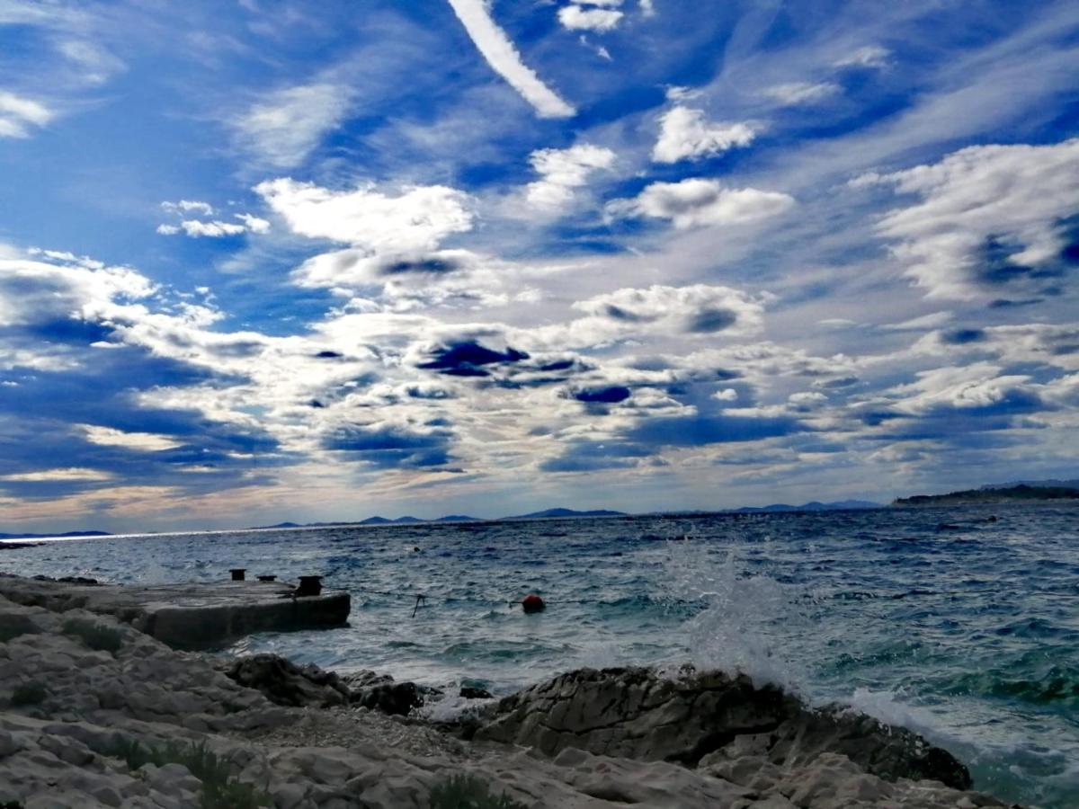 Apartmani Zmiric Primošten Esterno foto