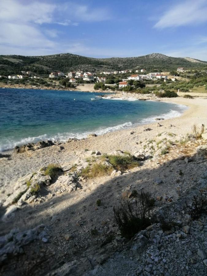 Apartmani Zmiric Primošten Esterno foto