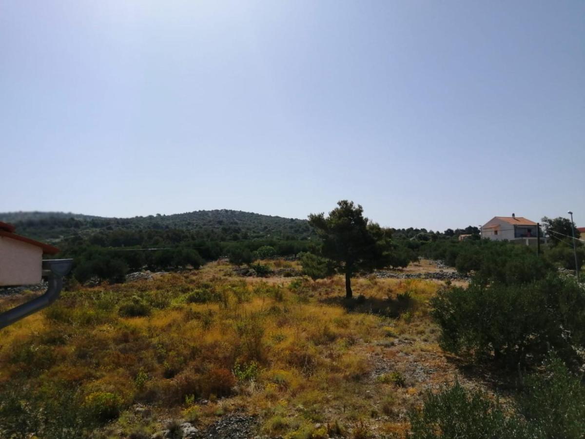Apartmani Zmiric Primošten Esterno foto